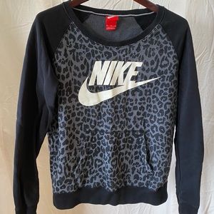 Nike sweatshirt